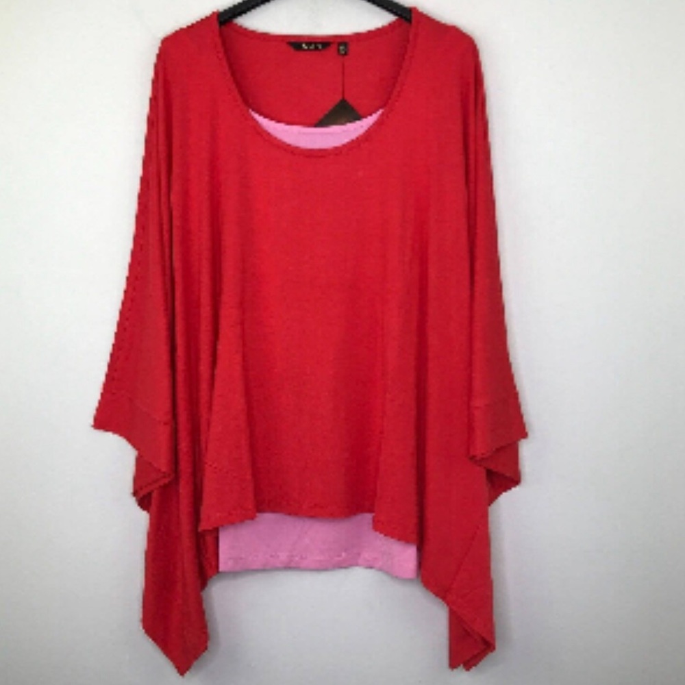 NWT IMAN M/L Top Red/Pink layered Flowy Loose Poncho Style Top with full Tank